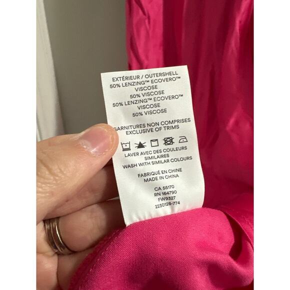 Frank & Oak The Satin Maxi Skirt in Fuchsia Size Medium New - Picture 3 of 6